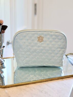 Caroline Hill Capri Large Light Blue Patent Makeup Pouch